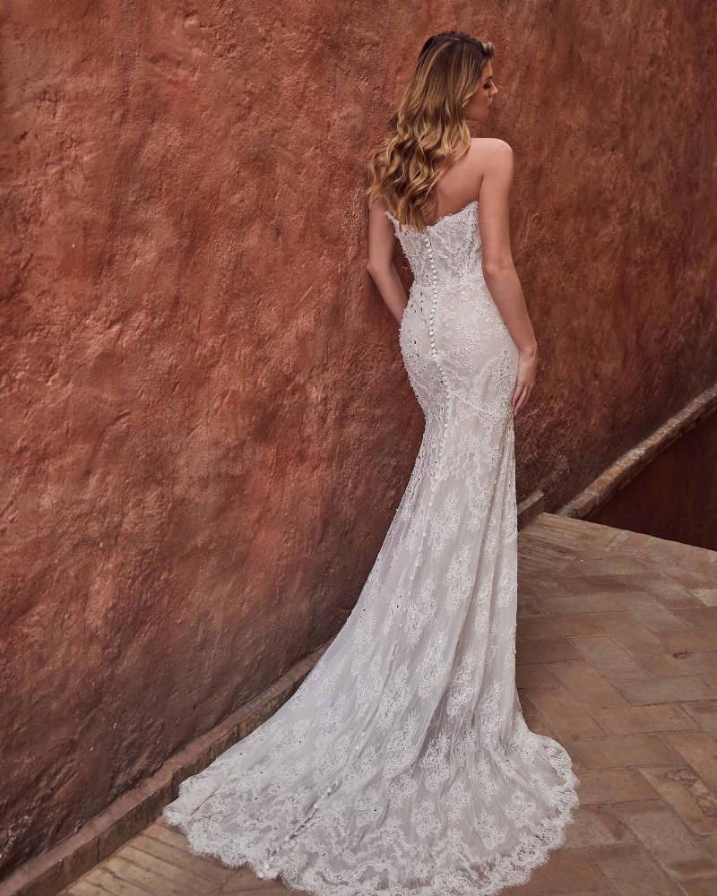Wedding_Dress_Bridal_Gown_veil_Accessories_Los_Angeles_ForLove_Bridal-Monique-Lhuillier-pallas-Sima-Couture-Elysee-Vivienne-Westwood- Dana-Harel-Milla-Nova-La-Premiere-privee-loho-cinq-Sophia-Tolli-ines-di-santo-leah-da-gloria-rivini-oscar-de-la-renta-ysa-makino-eden-aharon-Mariana-Hardwick-Oksana-Mukha-Couture-Dana-Harel-Kyha-Nicole-Felicia-Enzoani-bridal-veils-best-bridal-store-in-los-angeles-enzoani-vera-wang-sarah-seven-Grace-Loves-Lace-lovely-bride-lilis-rachel-&-rose-liz-martinez-Dovita-bridal-minis