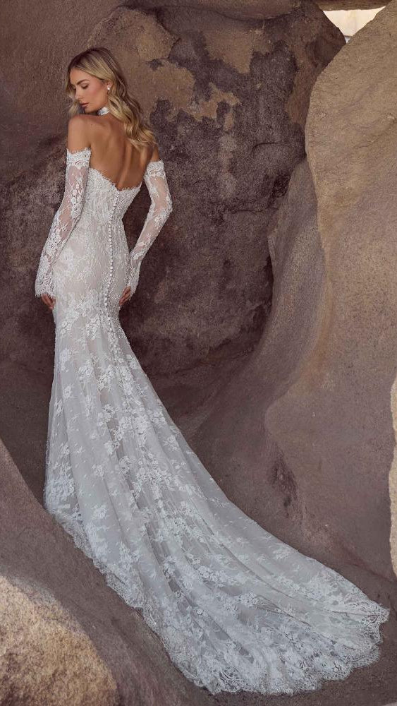 Wedding_Dress_Bridal_Gown_veil_Accessories_Los_Angeles_ForLove_Bridal-Monique-Lhuillier-pallas-Sima-Couture-Elysee-Vivienne-Westwood- Dana-Harel-Milla-Nova-La-Premiere-privee-Muse-cinq-Sophia-Tolli-ines-di-santo-leah-da-gloria-rivini-oscar-de-la-renta-ysa-makino-eden-aharon-Mariana-Hardwick-Oksana-Mukha-Couture-Dana-Harel-Kyha-Nicole-Felicia-Enzoani-bridal-veils-best-bridal-store-in-los-angeles-enzoani-vera-wang-sarah-seven-Grace-Loves-Lace-lovely-bride-lilis-rachel-&-rose-liz-martinez-Dovita-bridal-minis