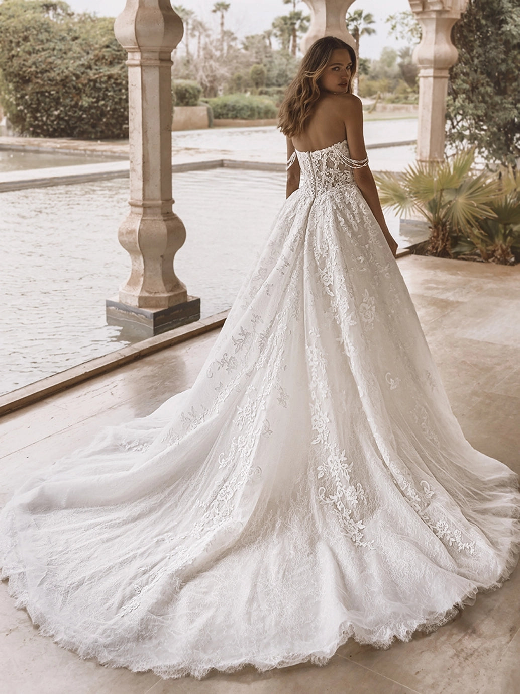 Wedding_Dress_Bridal_Gown_veil_Accessories_Los_Angeles_ForLove_Bridal-Monique-Lhuillier-pallas-Sima-Couture-Elysee-Vivienne-Westwood- Dana-Harel-Milla-Nova-La-Premiere-privee-Muse-cinq-Sophia-Tolli-ines-di-santo-leah-da-gloria-rivini-oscar-de-la-renta-ysa-makino-eden-aharon-Mariana-Hardwick-Oksana-Mukha-Couture-Dana-Harel-Kyha-Nicole-Felicia-Enzoani-bridal-veils-best-bridal-store-in-los-angeles-enzoani-vera-wang-sarah-seven-Grace-Loves-Lace-lovely-bride-lilis-rachel-&-rose-liz-martinez-Dovita-bridal-minis