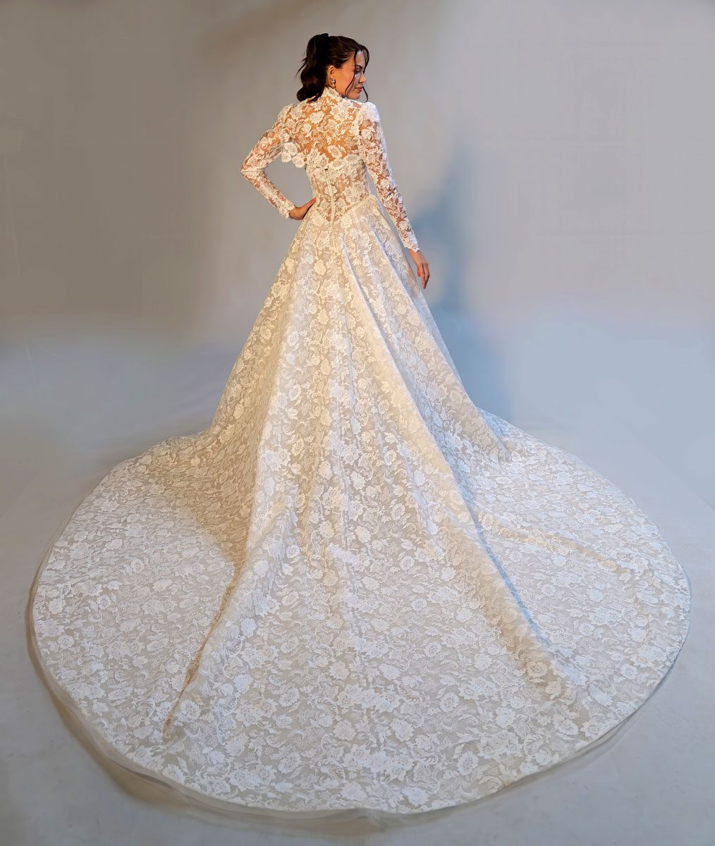 Wedding_Dress_Bridal_Gown_veil_Accessories_Los_Angeles_ForLove_Bridal-Monique-Lhuillier-pallas-Sima-Couture-Elysee-Vivienne-Westwood- Dana-Harel-Milla-Nova-La-Premiere-privee-Muse-cinq-Sophia-Tolli-ines-di-santo-leah-da-gloria-rivini-oscar-de-la-renta-ysa-makino-eden-aharon-Mariana-Hardwick-Oksana-Mukha-Couture-Dana-Harel-Kyha-Nicole-Felicia-Enzoani-bridal-veils-best-bridal-store-in-los-angeles-enzoani-vera-wang-sarah-seven-Grace-Loves-Lace-lovely-bride-lilis-rachel-&-rose-liz-martinez-Dovita-bridal-minis