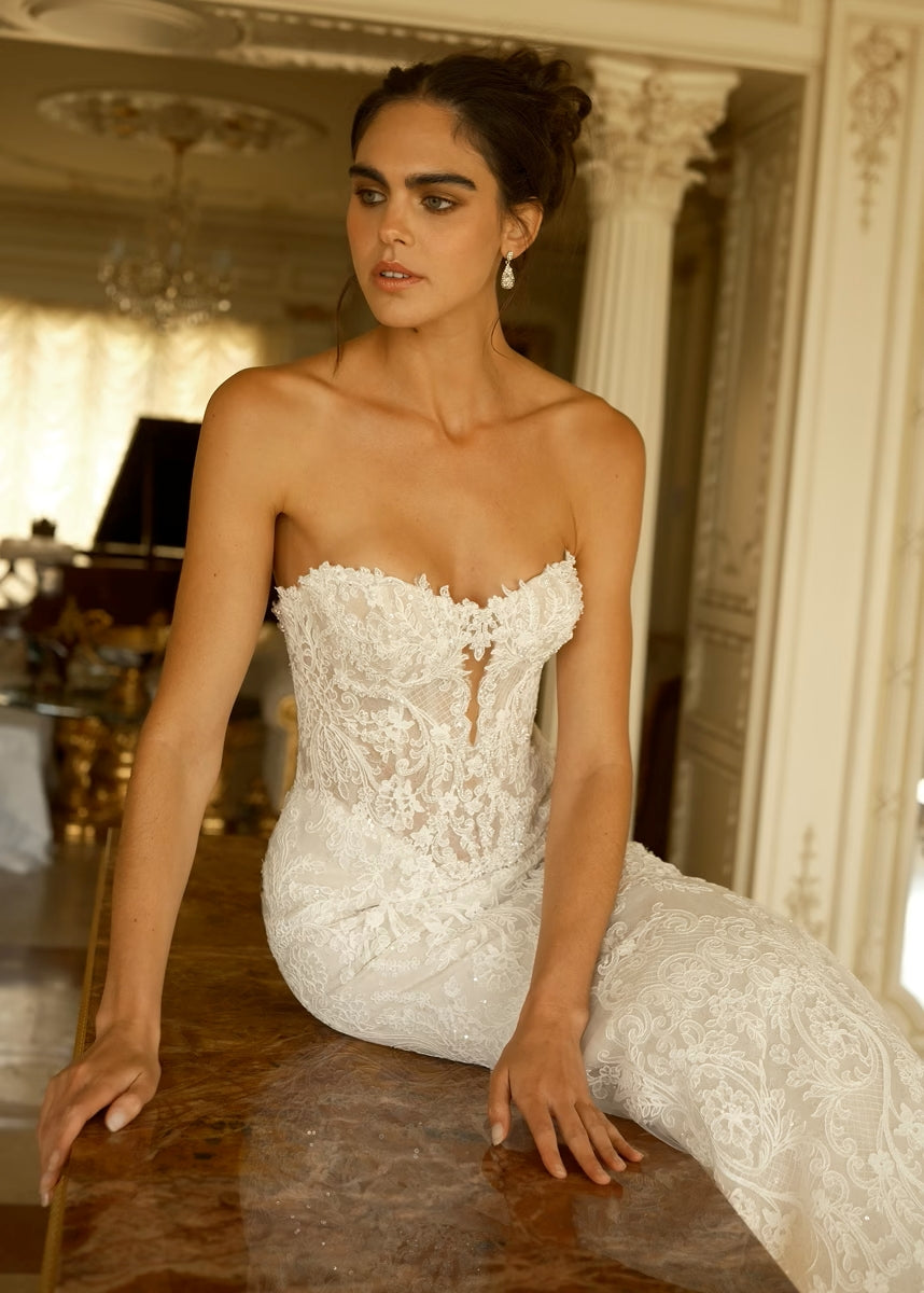 Wedding_Dress_Bridal_Gown_veil_Accessories_Los_Angeles_ForLove_Bridal-Monique-Lhuillier-pallas-Sima-Couture-Elysee-Vivienne-Westwood- Dana-Harel-Milla-Nova-La-Premiere-privee-Muse-cinq-Sophia-Tolli-ines-di-santo-leah-da-gloria-rivini-oscar-de-la-renta-ysa-makino-eden-aharon-Mariana-Hardwick-Oksana-Mukha-Couture-Dana-Harel-Kyha-Nicole-Felicia-Enzoani-bridal-veils-best-bridal-store-in-los-angeles-enzoani-vera-wang-sarah-seven-Grace-Loves-Lace-lovely-bride-lilis-rachel-&-rose-liz-martinez-Dovita-bridal-minis