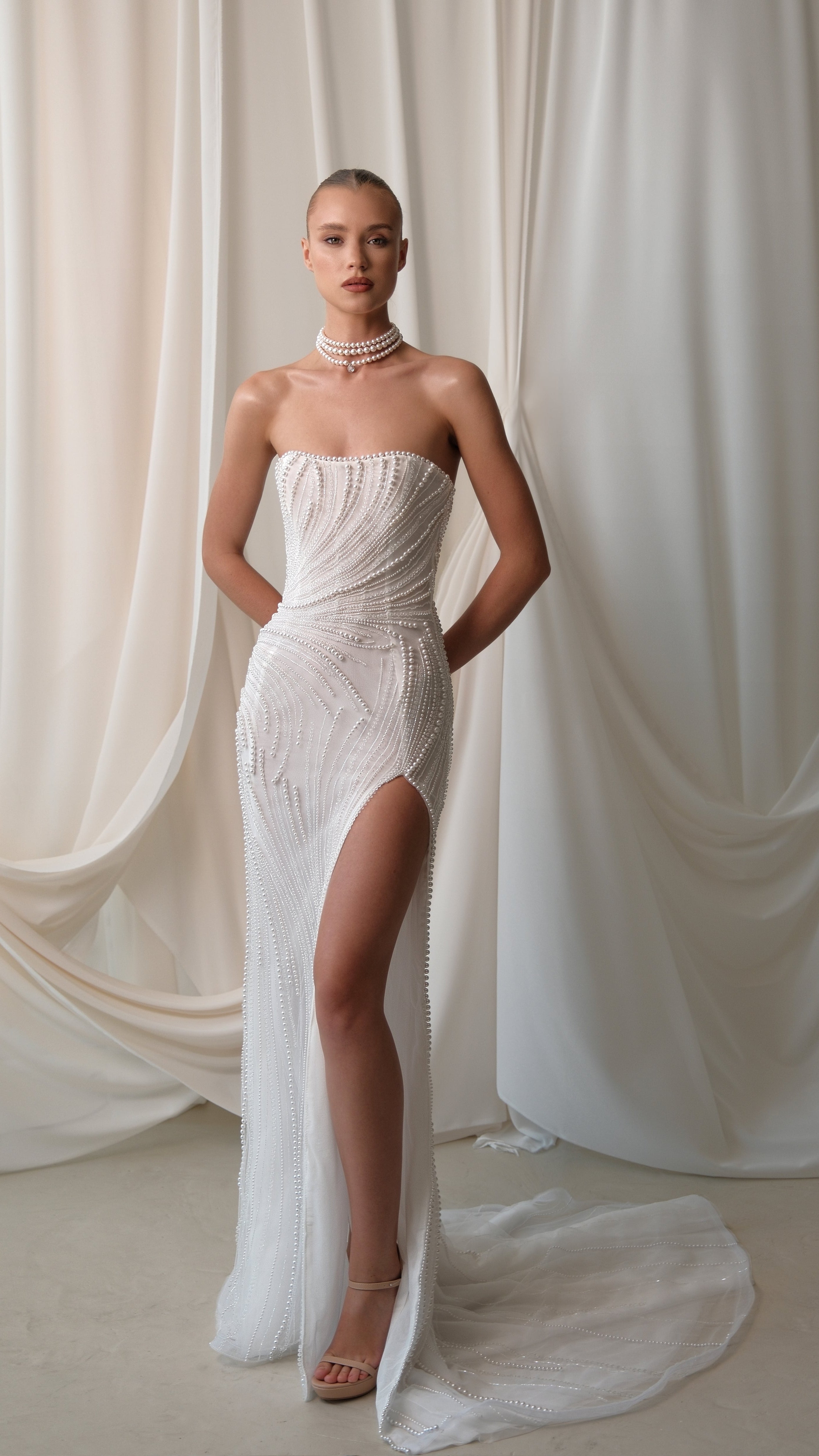 Wedding_Dress_Bridal_Gown_veil_Accessories_Los_Angeles_ForLove_Bridal-Monique-Lhuillier-pallas-Sima-Couture-Elysee-Vivienne-Westwood- Dana-Harel-Milla-Nova-La-Premiere-privee-Muse-cinq-Sophia-Tolli-ines-di-santo-leah-da-gloria-rivini-oscar-de-la-renta-ysa-makino-eden-aharon-Mariana-Hardwick-Oksana-Mukha-Couture-Dana-Harel-Kyha-Nicole-Felicia-Enzoani-bridal-veils-best-bridal-store-in-los-angeles-enzoani-vera-wang-sarah-seven-Grace-Loves-Lace-lovely-bride-lilis-rachel-&-rose-liz-martinez-Dovita-bridal-minis
