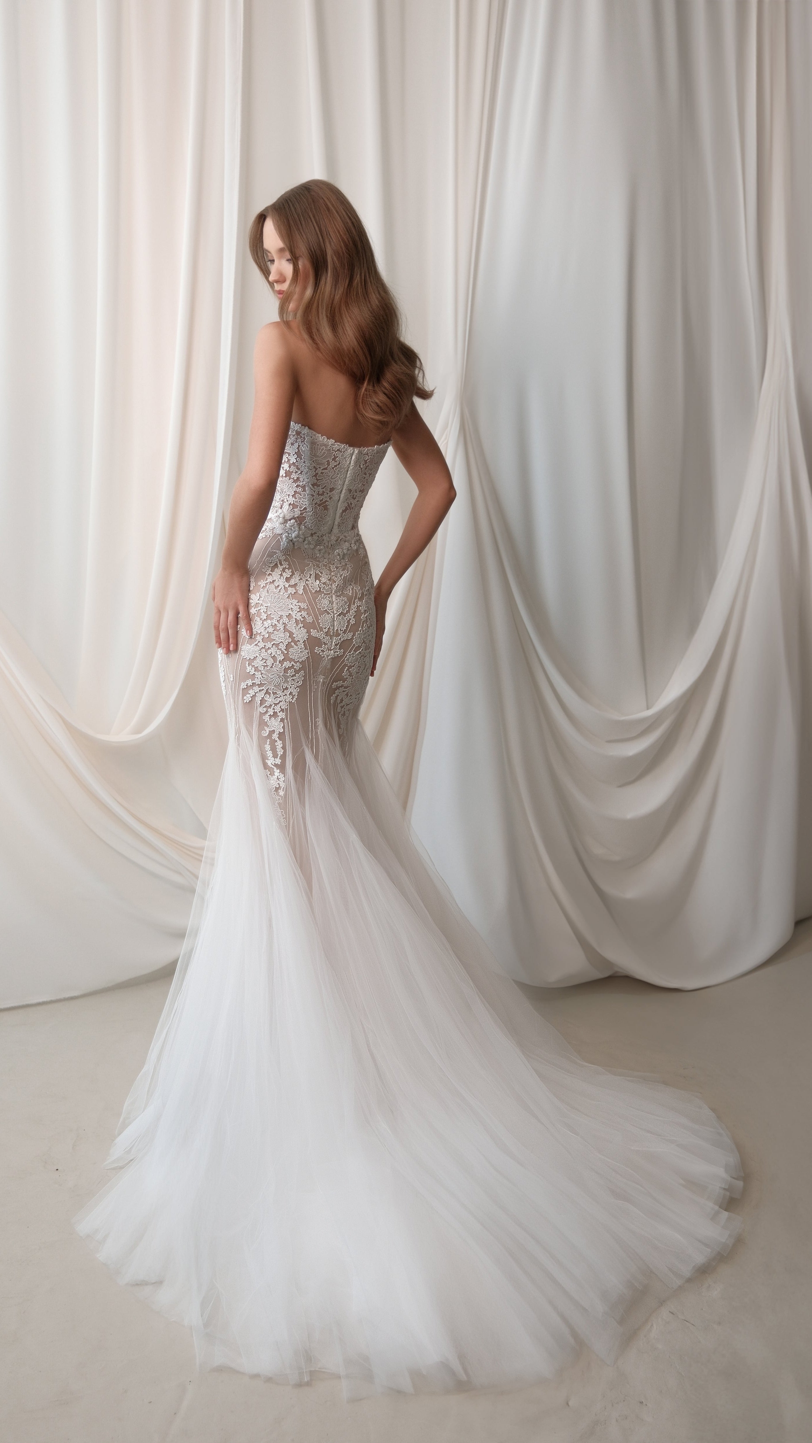 Wedding_Dress_Bridal_Gown_veil_Accessories_Los_Angeles_ForLove_Bridal-Monique-Lhuillier-pallas-Sima-Couture-Elysee-Vivienne-Westwood- Dana-Harel-Milla-Nova-La-Premiere-privee-Muse-cinq-Sophia-Tolli-ines-di-santo-leah-da-gloria-rivini-oscar-de-la-renta-ysa-makino-eden-aharon-Mariana-Hardwick-Oksana-Mukha-Couture-Dana-Harel-Kyha-Nicole-Felicia-Enzoani-bridal-veils-best-bridal-store-in-los-angeles-enzoani-vera-wang-sarah-seven-Grace-Loves-Lace-lovely-bride-lilis-rachel-&-rose-liz-martinez-Dovita-bridal-minis