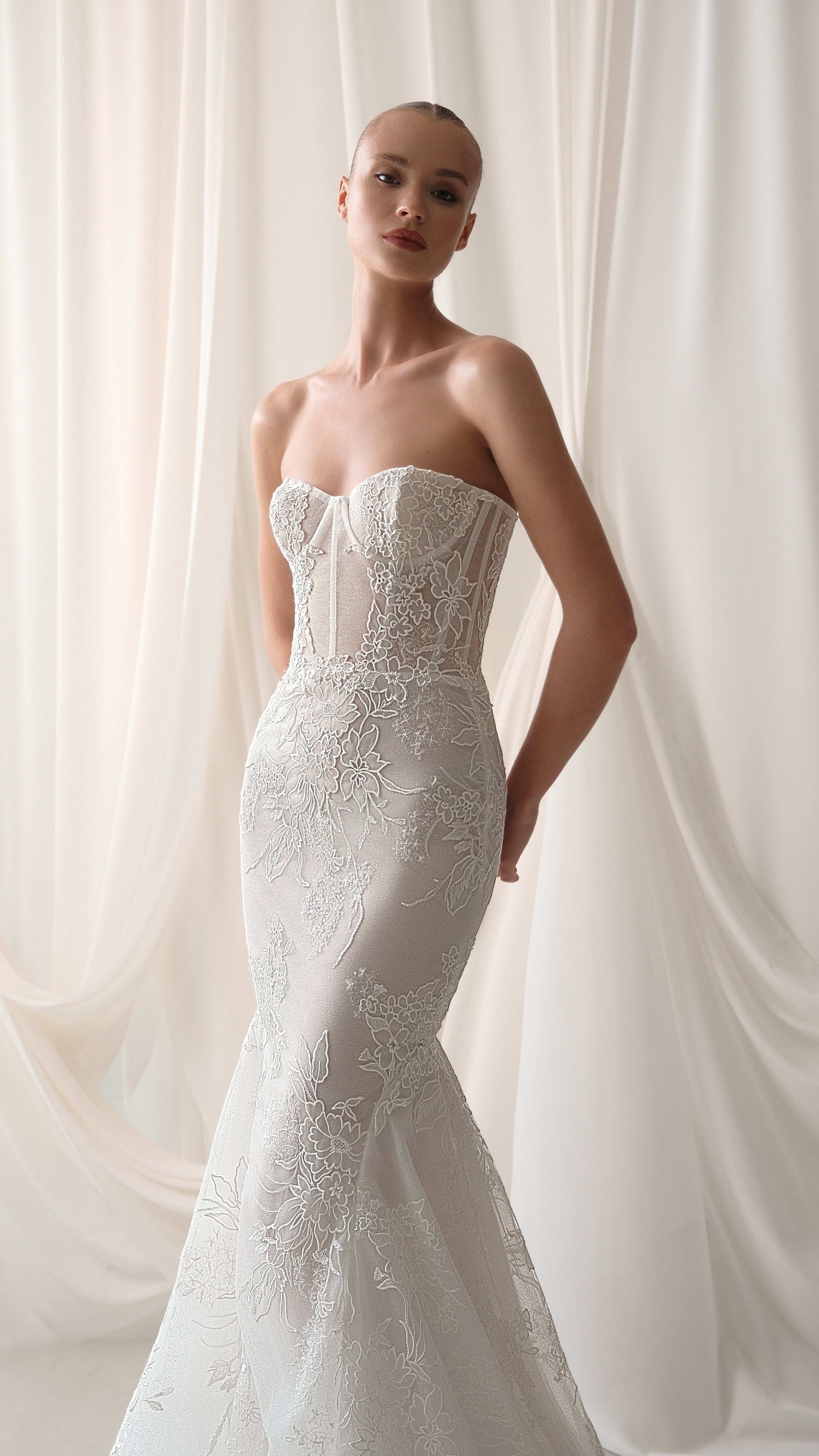 Wedding_Dress_Bridal_Gown_veil_Accessories_Los_Angeles_ForLove_Bridal-Monique-Lhuillier-pallas-Sima-Couture-Elysee-Vivienne-Westwood- Dana-Harel-Milla-Nova-La-Premiere-privee-Muse-cinq-Sophia-Tolli-ines-di-santo-leah-da-gloria-rivini-oscar-de-la-renta-ysa-makino-eden-aharon-Mariana-Hardwick-Oksana-Mukha-Couture-Dana-Harel-Kyha-Nicole-Felicia-Enzoani-bridal-veils-best-bridal-store-in-los-angeles-enzoani-vera-wang-sarah-seven-Grace-Loves-Lace-lovely-bride-lilis-rachel-&-rose-liz-martinez-Dovita-bridal-minis