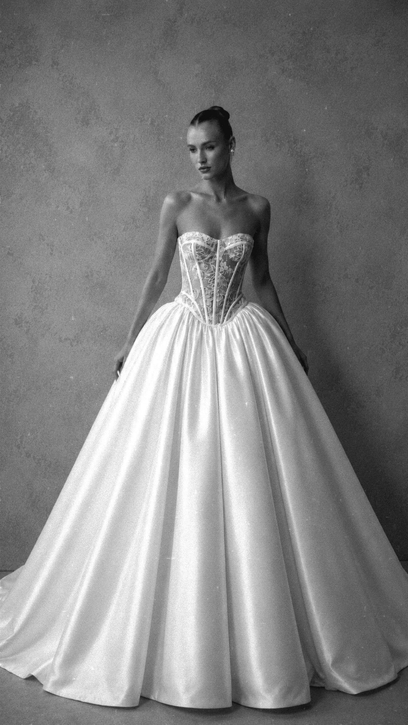 Wedding_Dress_Bridal_Gown_veil_Accessories_Los_Angeles_ForLove_Bridal-Monique-Lhuillier-pallas-Sima-Couture-Elysee-Vivienne-Westwood- Dana-Harel-Milla-Nova-La-Premiere-privee-Muse-cinq-Sophia-Tolli-ines-di-santo-leah-da-gloria-rivini-oscar-de-la-renta-ysa-makino-eden-aharon-Mariana-Hardwick-Oksana-Mukha-Couture-Dana-Harel-Kyha-Nicole-Felicia-Enzoani-bridal-veils-best-bridal-store-in-los-angeles-enzoani-vera-wang-sarah-seven-Grace-Loves-Lace-lovely-bride-lilis-rachel-&-rose-liz-martinez-Dovita-bridal-minis