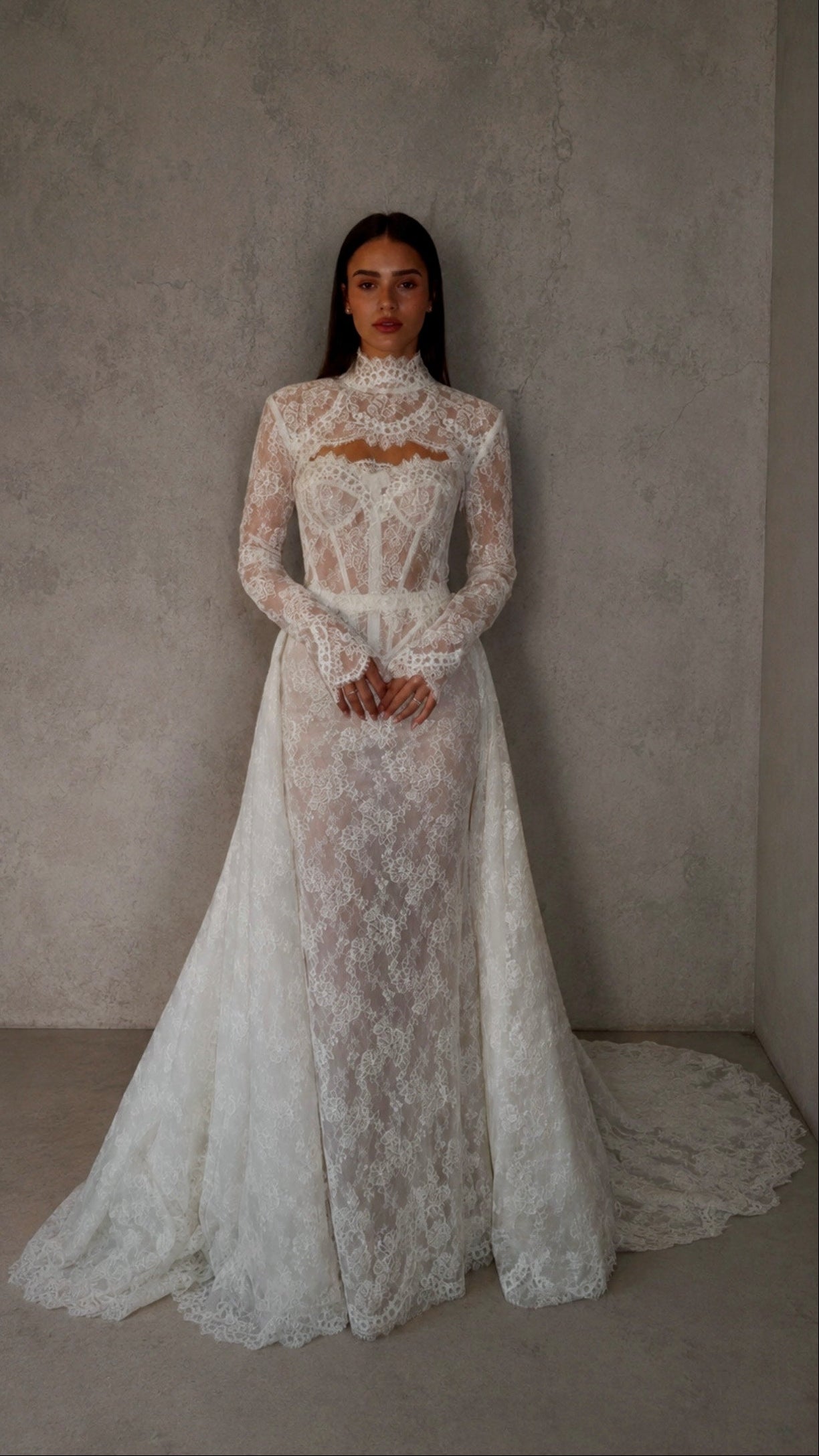 Wedding_Dress_Bridal_Gown_veil_Accessories_Los_Angeles_ForLove_Bridal-Monique-Lhuillier-pallas-Sima-Couture-Elysee-Vivienne-Westwood- Dana-Harel-Milla-Nova-La-Premiere-privee-Muse-cinq-Sophia-Tolli-ines-di-santo-leah-da-gloria-rivini-oscar-de-la-renta-ysa-makino-eden-aharon-Mariana-Hardwick-Oksana-Mukha-Couture-Dana-Harel-Kyha-Nicole-Felicia-Enzoani-bridal-veils-best-bridal-store-in-los-angeles-enzoani-vera-wang-sarah-seven-Grace-Loves-Lace-lovely-bride-lilis-rachel-&-rose-liz-martinez-Dovita-bridal-minis