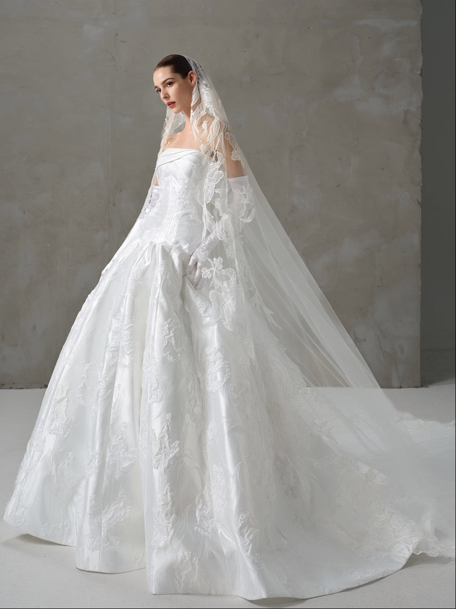 Wedding_Dress_Bridal_Gown_veil_Accessories_Los_Angeles_ForLove_Bridal-Monique-Lhuillier-pallas-Sima-Couture-Elysee-Vivienne-Westwood- Dana-Harel-Milla-Nova-La-Premiere-privee-Muse-cinq-Sophia-Tolli-ines-di-santo-leah-da-gloria-rivini-oscar-de-la-renta-ysa-makino-eden-aharon-Mariana-Hardwick-Oksana-Mukha-Couture-Dana-Harel-Kyha-Nicole-Felicia-Enzoani-bridal-veils-best-bridal-store-in-los-angeles-enzoani-vera-wang-sarah-seven-Grace-Loves-Lace-lovely-bride-lilis-rachel-&-rose-liz-martinez-Dovita-bridal-minis