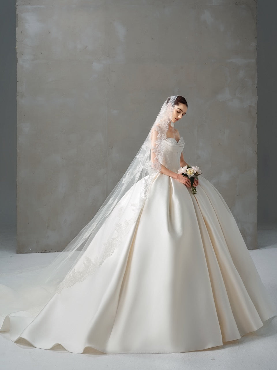 Wedding_Dress_Bridal_Gown_veil_Accessories_Los_Angeles_ForLove_Bridal-Monique-Lhuillier-pallas-Sima-Couture-Elysee-Vivienne-Westwood- Dana-Harel-Milla-Nova-La-Premiere-privee-Muse-cinq-Sophia-Tolli-ines-di-santo-leah-da-gloria-rivini-oscar-de-la-renta-ysa-makino-eden-aharon-Mariana-Hardwick-Oksana-Mukha-Couture-Dana-Harel-Kyha-Nicole-Felicia-Enzoani-bridal-veils-best-bridal-store-in-los-angeles-enzoani-vera-wang-sarah-seven-Grace-Loves-Lace-lovely-bride-lilis-rachel-&-rose-liz-martinez-Dovita-bridal-minis
