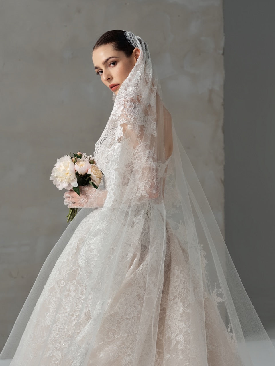 Wedding_Dress_Bridal_Gown_veil_Accessories_Los_Angeles_ForLove_Bridal-Monique-Lhuillier-pallas-Sima-Couture-Elysee-Vivienne-Westwood- Dana-Harel-Milla-Nova-La-Premiere-privee-Muse-cinq-Sophia-Tolli-ines-di-santo-leah-da-gloria-rivini-oscar-de-la-renta-ysa-makino-eden-aharon-Mariana-Hardwick-Oksana-Mukha-Couture-Dana-Harel-Kyha-Nicole-Felicia-Enzoani-bridal-veils-best-bridal-store-in-los-angeles-enzoani-vera-wang-sarah-seven-Grace-Loves-Lace-lovely-bride-lilis-rachel-&-rose-liz-martinez-Dovita-bridal-minis
