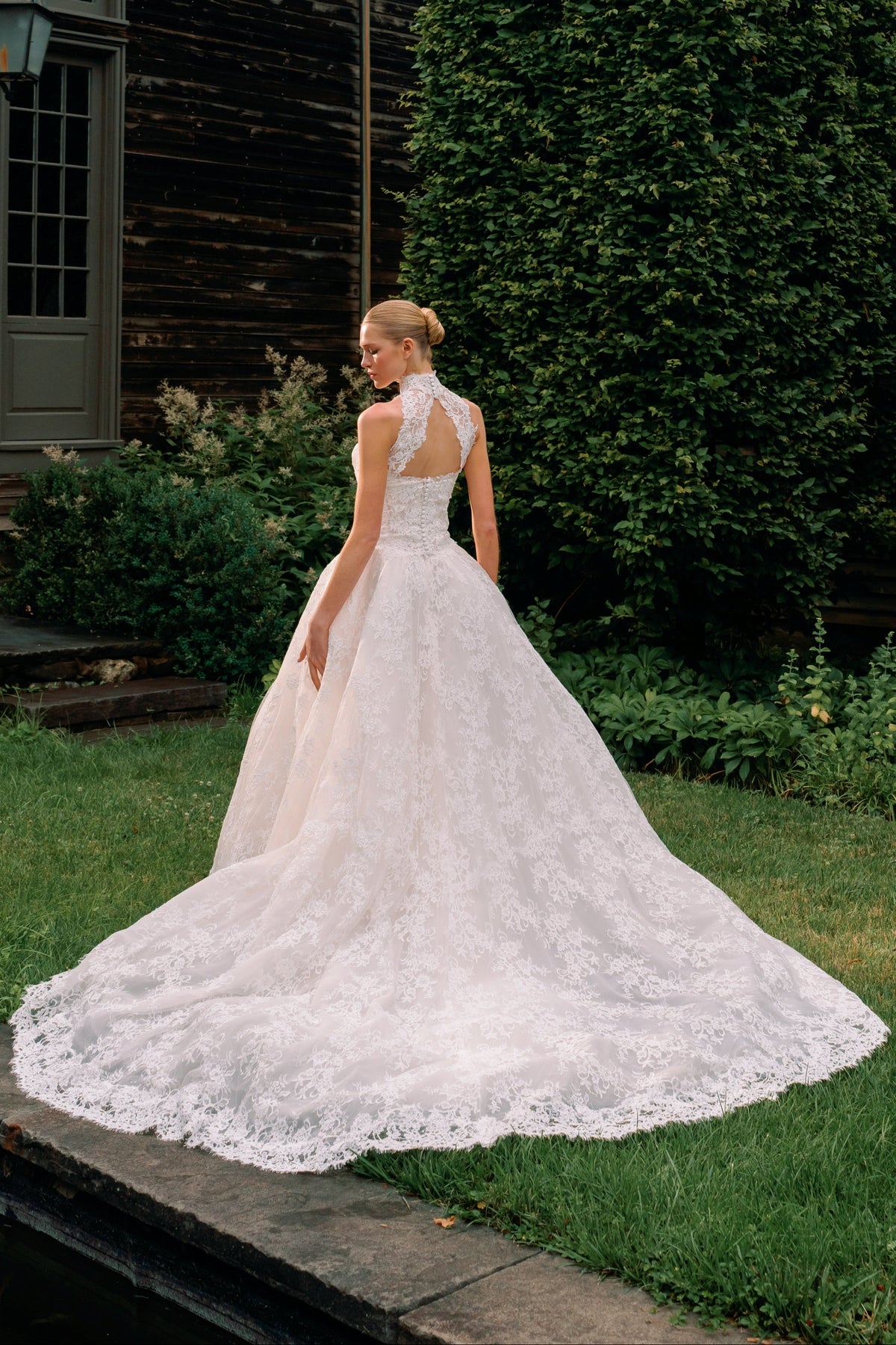 Wedding_Dress_Bridal_Gown_veil_Accessories_Los_Angeles_ForLove_Bridal-Monique-Lhuillier-pallas-Sima-Couture-Elysee-Vivienne-Westwood- Dana-Harel-Milla-Nova-La-Premiere-privee-Muse-cinq-Sophia-Tolli-ines-di-santo-leah-da-gloria-rivini-oscar-de-la-renta-ysa-makino-eden-aharon-Mariana-Hardwick-Oksana-Mukha-Couture-Dana-Harel-Kyha-Nicole-Felicia-Enzoani-bridal-veils-best-bridal-store-in-los-angeles-enzoani-vera-wang-sarah-seven-Grace-Loves-Lace-lovely-bride-lilis-rachel-&-rose-liz-martinez-Dovita-bridal-minis
