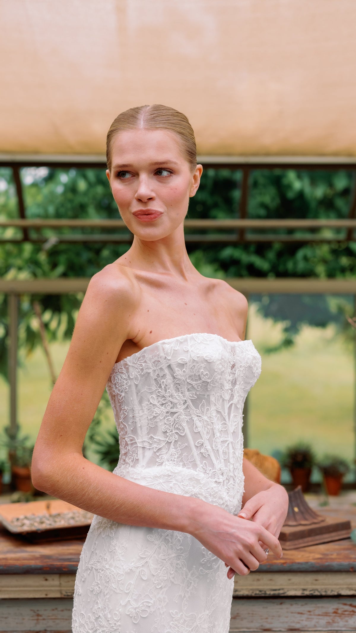 Wedding_Dress_Bridal_Gown_veil_Accessories_Los_Angeles_ForLove_Bridal-Monique-Lhuillier-pallas-Sima-Couture-Elysee-Vivienne-Westwood- Dana-Harel-Milla-Nova-La-Premiere-privee-Muse-cinq-Sophia-Tolli-ines-di-santo-leah-da-gloria-rivini-oscar-de-la-renta-ysa-makino-eden-aharon-Mariana-Hardwick-Oksana-Mukha-Couture-Dana-Harel-Kyha-Nicole-Felicia-Enzoani-bridal-veils-best-bridal-store-in-los-angeles-enzoani-vera-wang-sarah-seven-Grace-Loves-Lace-lovely-bride-lilis-rachel-&-rose-liz-martinez-Dovita-bridal-minis