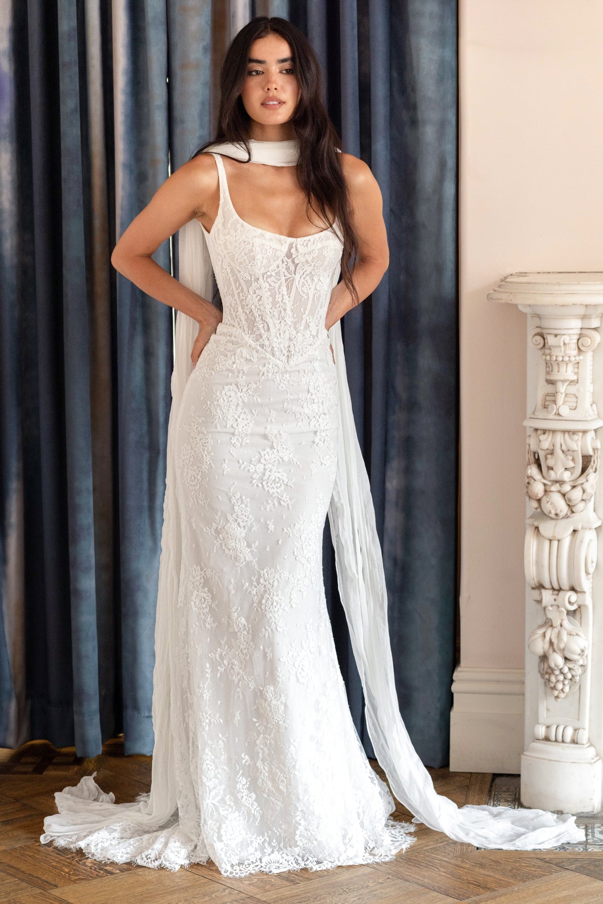 Wedding_Dress_Bridal_Gown_veil_Accessories_Los_Angeles_ForLove_Bridal-Monique-Lhuillier-pallas-Sima-Couture-Elysee-Vivienne-Westwood- Dana-Harel-Milla-Nova-La-Premiere-privee-Muse-cinq-Sophia-Tolli-ines-di-santo-leah-da-gloria-rivini-oscar-de-la-renta-ysa-makino-eden-aharon-Mariana-Hardwick-Oksana-Mukha-Couture-Dana-Harel-Kyha-Nicole-Felicia-Enzoani-bridal-veils-best-bridal-store-in-los-angeles-enzoani-vera-wang-sarah-seven-Grace-Loves-Lace-lovely-bride-lilis-rachel-&-rose-liz-martinez-Dovita-bridal-minis