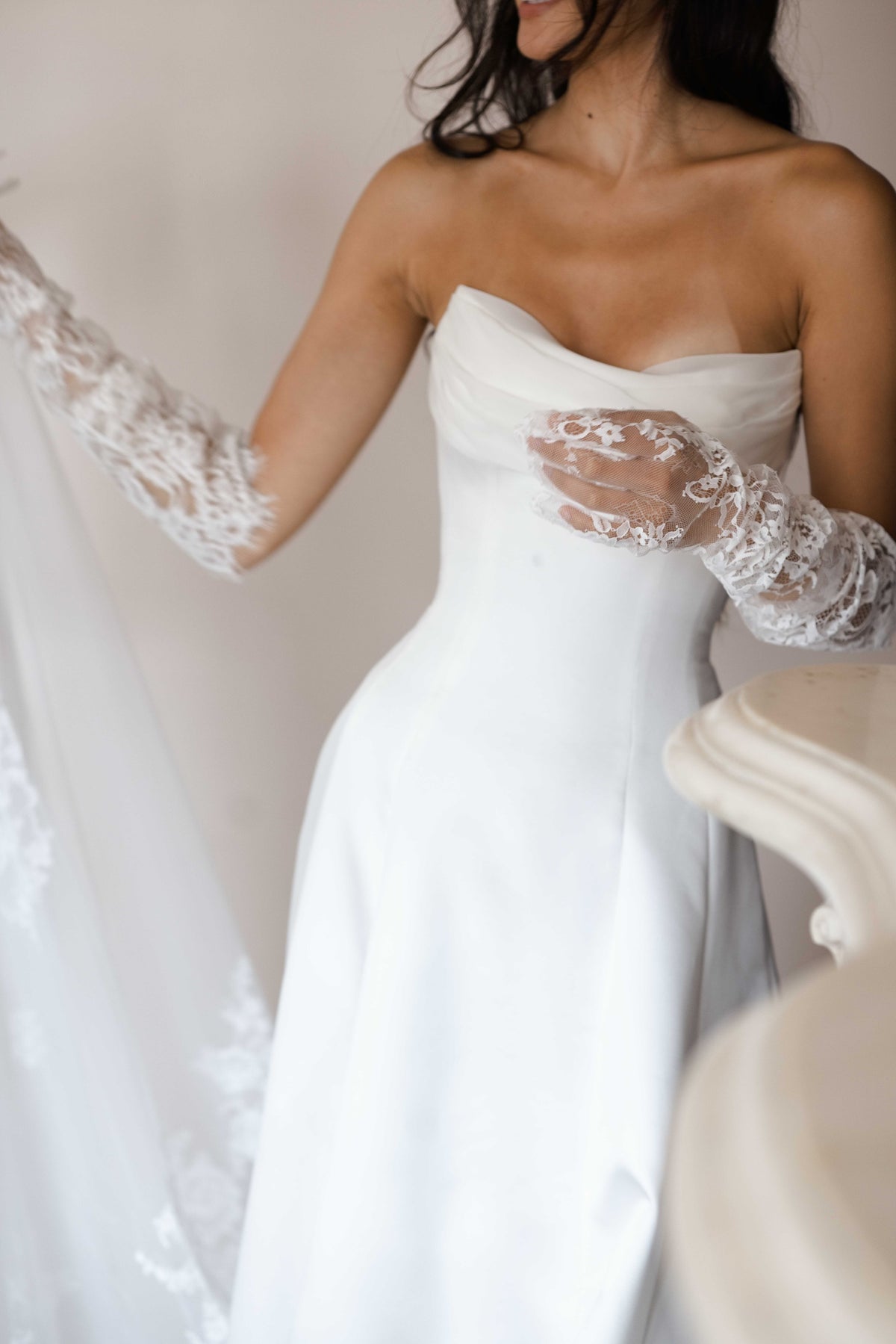 Wedding_Dress_Bridal_Gown_veil_Accessories_Los_Angeles_ForLove_Bridal-Monique-Lhuillier-pallas-Sima-Couture-Elysee-Vivienne-Westwood- Dana-Harel-Milla-Nova-La-Premiere-privee-Muse-cinq-Sophia-Tolli-ines-di-santo-leah-da-gloria-rivini-oscar-de-la-renta-ysa-makino-eden-aharon-Mariana-Hardwick-Oksana-Mukha-Couture-Dana-Harel-Kyha-Nicole-Felicia-Enzoani-bridal-veils-best-bridal-store-in-los-angeles-enzoani-vera-wang-sarah-seven-Grace-Loves-Lace-lovely-bride-lilis-rachel-&-rose-liz-martinez-Dovita-bridal-minis