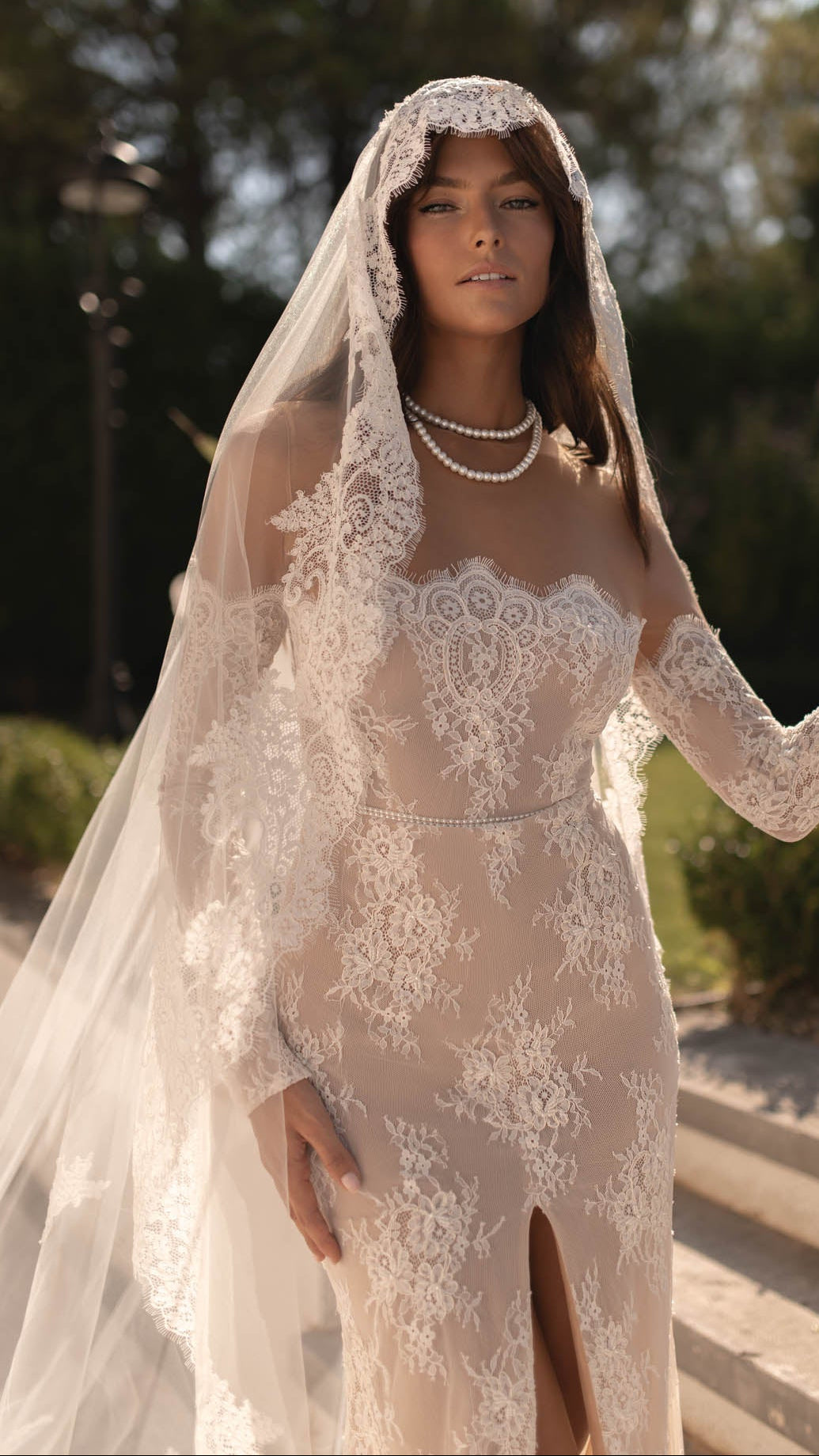 Wedding_Dress_Bridal_Gown_veil_Accessories_Los_Angeles_ForLove_Bridal-Monique-Lhuillier-pallas-Sima-Couture-Elysee-Vivienne-Westwood- Dana-Harel-Milla-Nova-La-Premiere-privee-loho-cinq-Sophia-Tolli-ines-di-santo-leah-da-gloria-rivini-oscar-de-la-renta-ysa-makino-eden-aharon-Mariana-Hardwick-Oksana-Mukha-Couture-Dana-Harel-Kyha-Nicole-Felicia-Enzoani-bridal-veils-best-bridal-store-in-los-angeles-enzoani-vera-wang-sarah-seven-Grace-Loves-Lace-lovely-bride-lilis-rachel-&-rose-liz-martinez-Dovita-bridal-minis