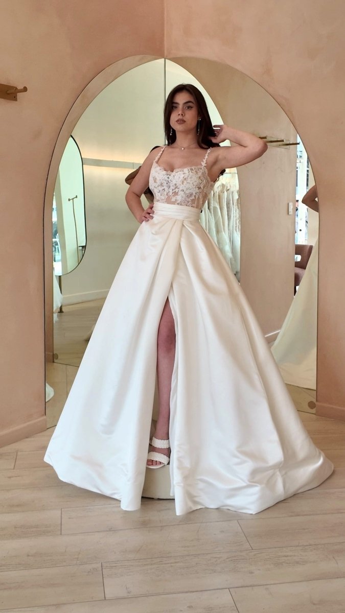 Wedding_Dress_Bridal_Gown_veil_Accessories_Los_Angeles_ForLove_Bridal-Monique-Lhuillier-pallas-Sima-Couture-Elysee-Vivienne-Westwood- Dana-Harel-Milla-Nova-La-Premiere-privee-loho-cinq-Sophia-Tolli-ines-di-santo-leah-da-gloria-rivini-oscar-de-la-renta-ysa-makino-eden-aharon-Mariana-Hardwick-Oksana-Mukha-Couture-Dana-Harel-Kyha-Nicole-Felicia-Enzoani-bridal-veils-best-bridal-store-in-los-angeles-enzoani-vera-wang-sarah-seven-Grace-Loves-Lace-lovely-bride-lilis-rachel-&-rose-liz-martinez-Dovita-bridal-minis
