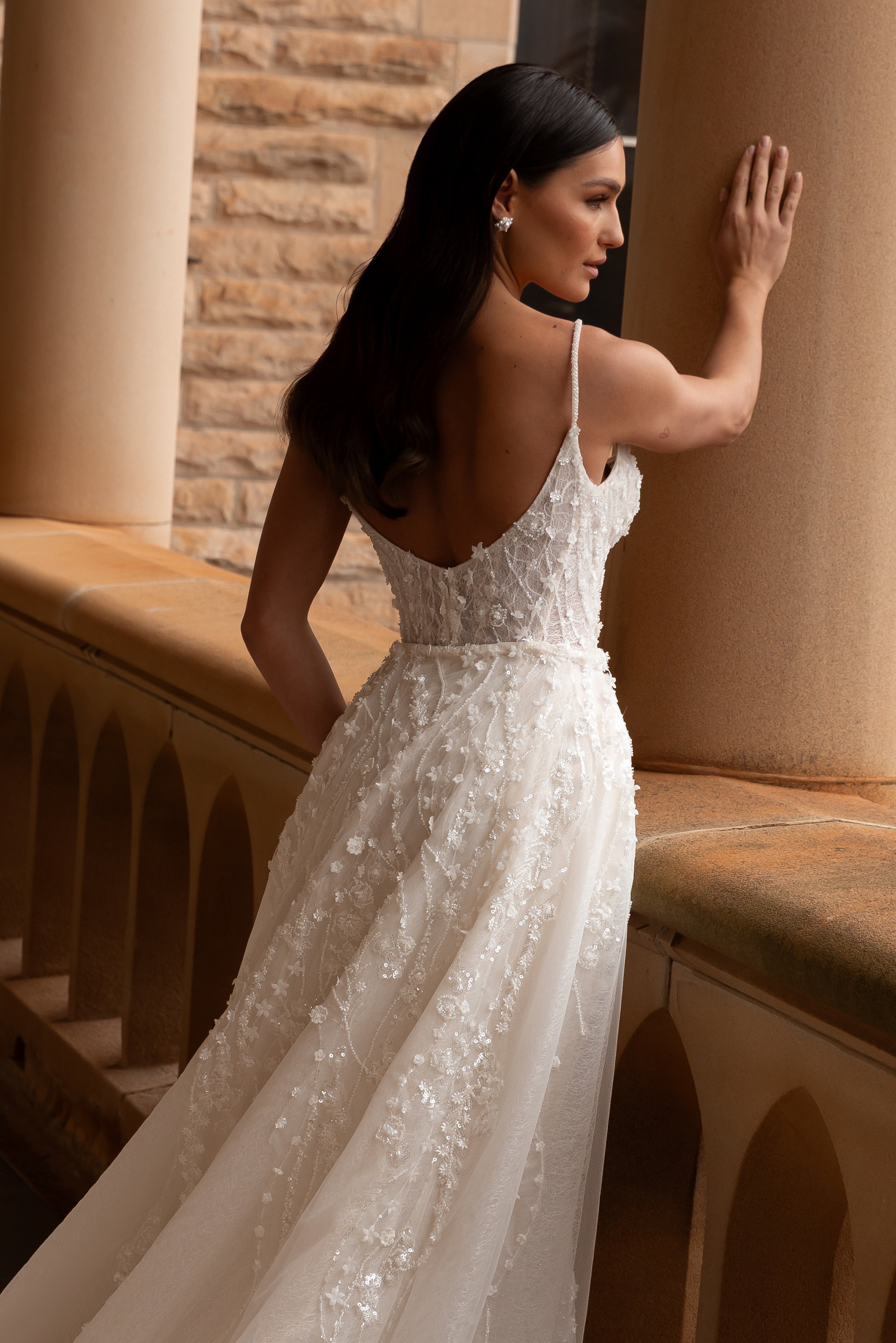 Wedding_Dress_Bridal_Gown_veil_Accessories_Los_Angeles_ForLove_Bridal-Monique-Lhuillier-pallas-Sima-Couture-Elysee-Vivienne-Westwood- Dana-Harel-Milla-Nova-La-Premiere-privee-loho-cinq-Sophia-Tolli-ines-di-santo-leah-da-gloria-rivini-oscar-de-la-renta-ysa-makino-eden-aharon-Mariana-Hardwick-Oksana-Mukha-Couture-Dana-Harel-Kyha-Nicole-Felicia-Enzoani-bridal-veils-best-bridal-store-in-los-angeles-enzoani-vera-wang-sarah-seven-Grace-Loves-Lace-lovely-bride-lilis-rachel-&-rose-liz-martinez-Dovita-bridal-minis