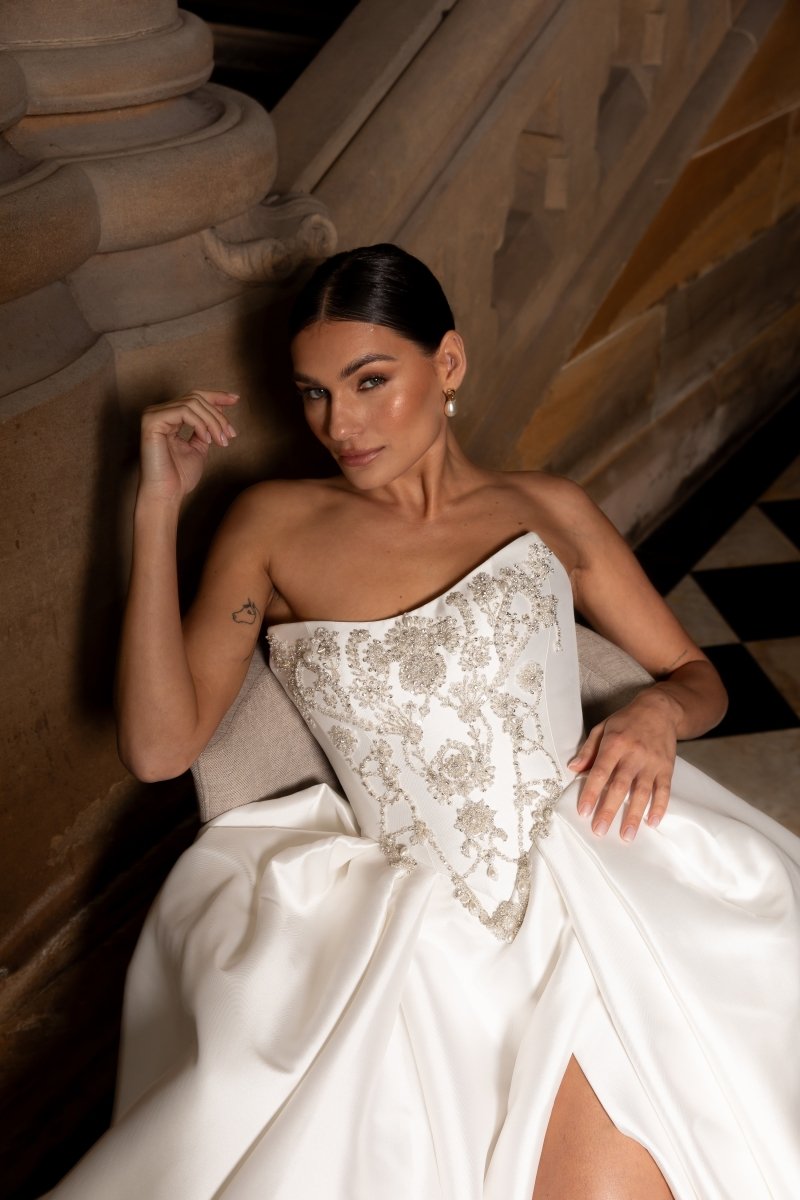 Wedding_Dress_Bridal_Gown_veil_Accessories_Los_Angeles_ForLove_Bridal-Monique-Lhuillier-pallas-Sima-Couture-Elysee-Vivienne-Westwood- Dana-Harel-Milla-Nova-La-Premiere-privee-loho-cinq-Sophia-Tolli-ines-di-santo-leah-da-gloria-rivini-oscar-de-la-renta-ysa-makino-eden-aharon-Mariana-Hardwick-Oksana-Mukha-Couture-Dana-Harel-Kyha-Nicole-Felicia-Enzoani-bridal-veils-best-bridal-store-in-los-angeles-enzoani-vera-wang-sarah-seven-Grace-Loves-Lace-lovely-bride-lilis-rachel-&-rose-liz-martinez-Dovita-bridal-minis