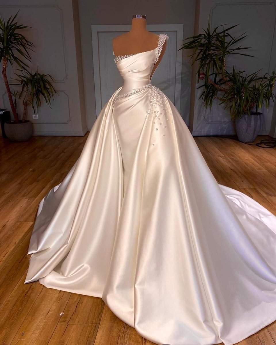 Wedding_Dress_Bridal_Gown_veil_Accessories_Los_Angeles_ForLove_Bridal-Monique-Lhuillier-pallas-Sima-Couture-Elysee-Vivienne-Westwood- Dana-Harel-Milla-Nova-La-Premiere-privee-loho-cinq-Sophia-Tolli-ines-di-santo-leah-da-gloria-rivini-oscar-de-la-renta-ysa-makino-eden-aharon-Mariana-Hardwick-Oksana-Mukha-Couture-Dana-Harel-Kyha-Nicole-Felicia-Enzoani-bridal-veils-best-bridal-store-in-los-angeles-enzoani-vera-wang-sarah-seven-Grace-Loves-Lace-lovely-bride-lilis-rachel-&-rose-liz-martinez-Dovita-bridal-minis
