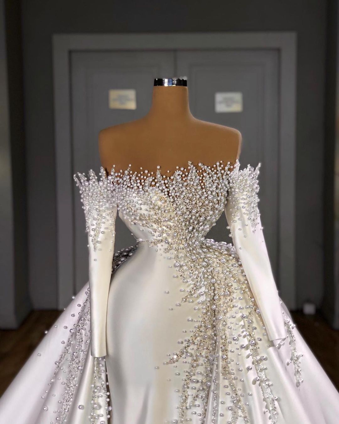 Wedding_Dress_Bridal_Gown_Accessories_Top_Los_Angeles_ForLove_Bridal-Sima-Couture-Elysee-Bridal-Collective-La-Premiere-Randy-Fenoli-Inbal-Dror-Anne-Barge-Berta-Muse-Sophia-Tolli-Mariana-Hardwick-Oksana-Mukha-Dovita-Plunge-Neckline-Sparkle-Multi-Layer-Tulle-Skirt-Aline-Couture-