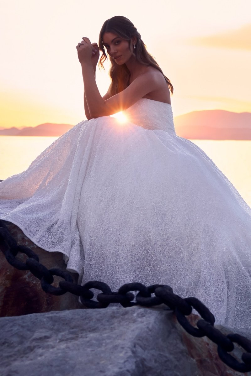 Wedding_Dress_Bridal_Gown_veil_Accessories_Los_Angeles_ForLove_Bridal-Monique-Lhuillier-pallas-Sima-Couture-Elysee-Vivienne-Westwood- Dana-Harel-Milla-Nova-La-Premiere-privee-loho-cinq-Sophia-Tolli-ines-di-santo-leah-da-gloria-rivini-oscar-de-la-renta-ysa-makino-eden-aharon-Mariana-Hardwick-Oksana-Mukha-Couture-Dana-Harel-Kyha-Nicole-Felicia-Enzoani-bridal-veils-best-bridal-store-in-los-angeles-enzoani-vera-wang-sarah-seven-Grace-Loves-Lace-lovely-bride-lilis-rachel-&-rose-liz-martinez-Dovita-bridal-minis