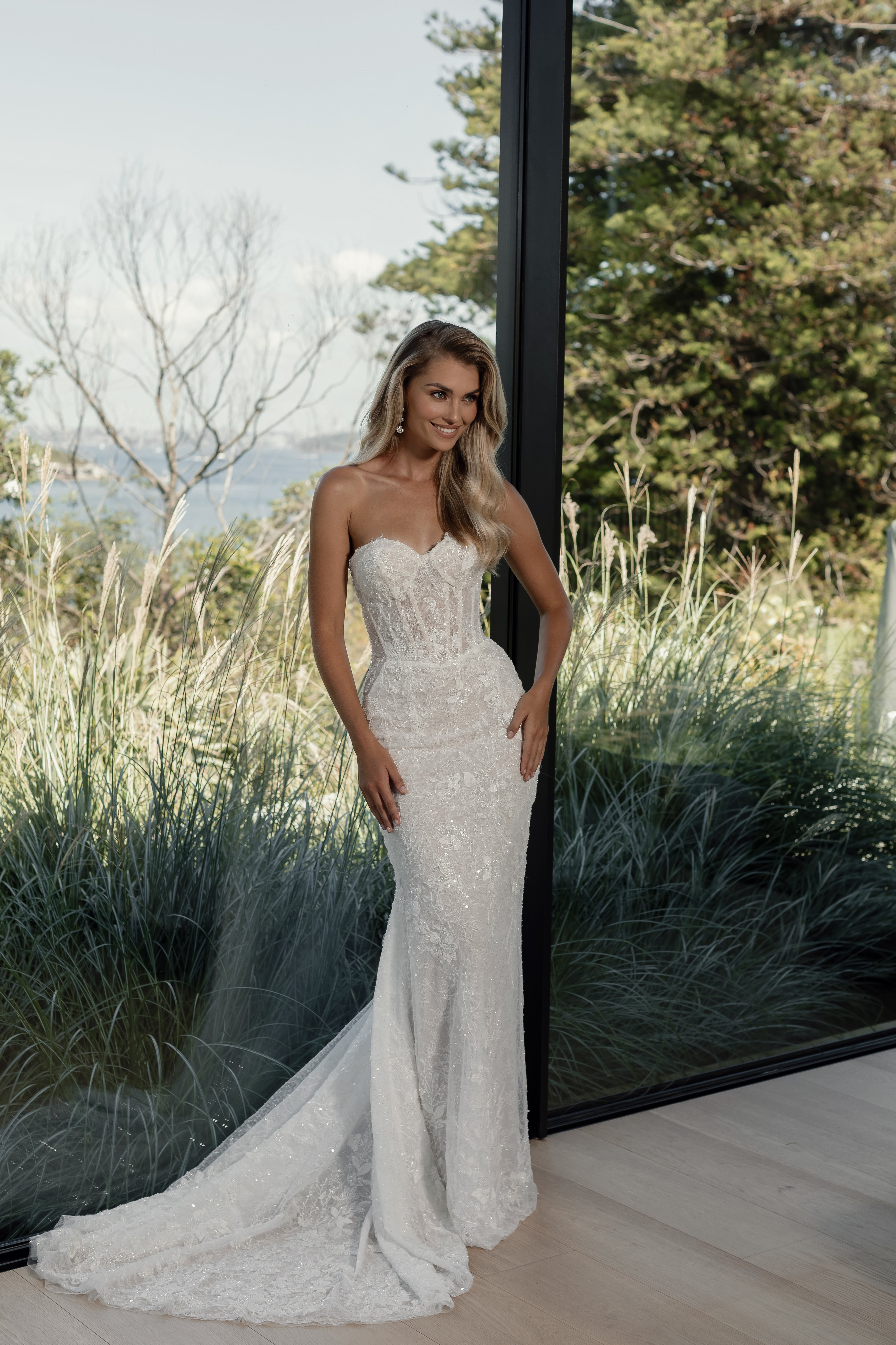 Wedding_Dress_Bridal_Gown_veil_Accessories_Los_Angeles_ForLove_Bridal-Monique-Lhuillier-pallas-Sima-Couture-Elysee-Vivienne-Westwood- Dana-Harel-Milla-Nova-La-Premiere-privee-loho-cinq-Sophia-Tolli-ines-di-santo-leah-da-gloria-rivini-oscar-de-la-renta-ysa-makino-eden-aharon-Mariana-Hardwick-Oksana-Mukha-Couture-Dana-Harel-Kyha-Nicole-Felicia-Enzoani-bridal-veils-best-bridal-store-in-los-angeles-enzoani-vera-wang-sarah-seven-Grace-Loves-Lace-lovely-bride-lilis-rachel-&-rose-liz-martinez-Dovita-bridal-minis