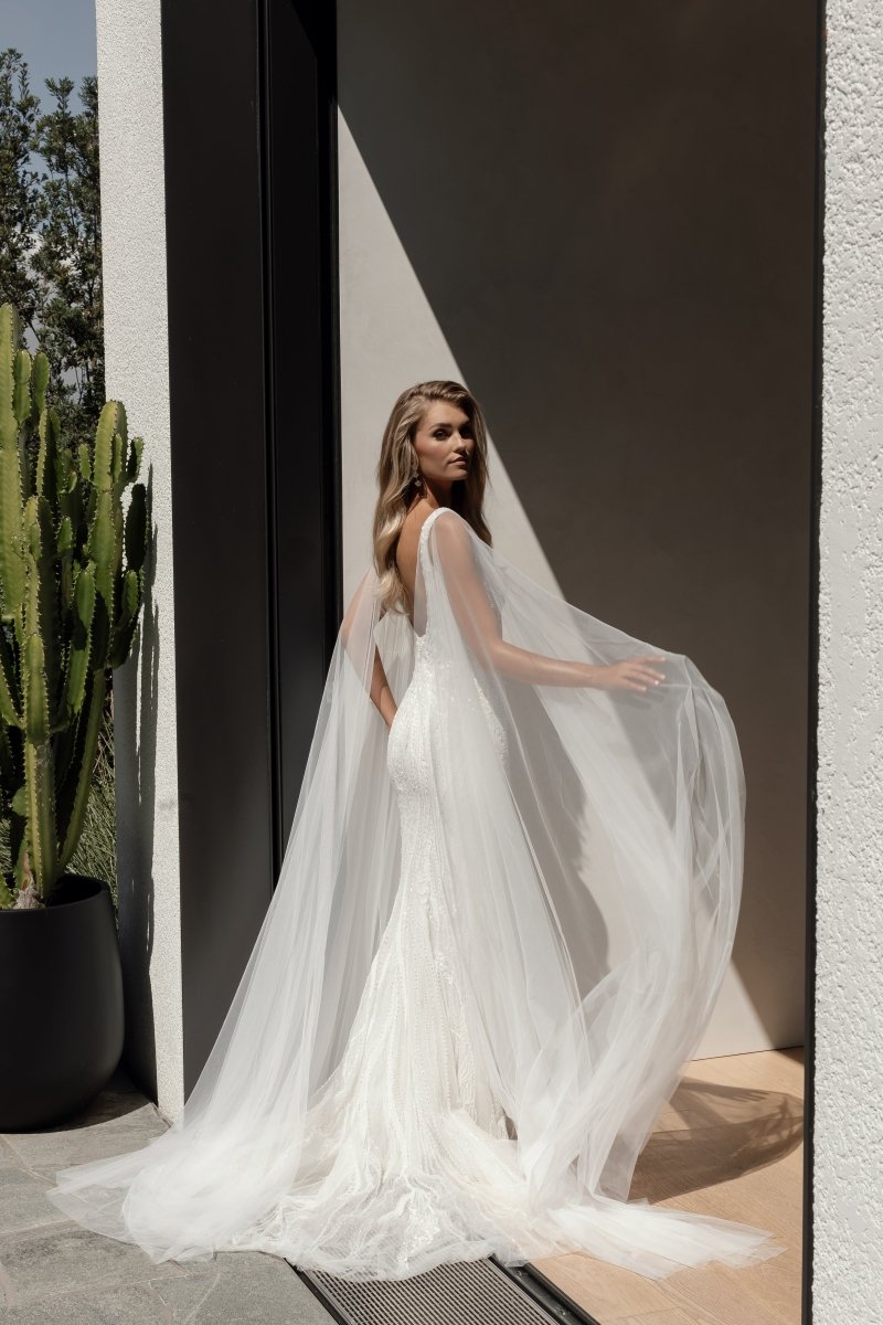 Wedding_Dress_Bridal_Gown_veil_Accessories_Los_Angeles_ForLove_Bridal-Monique-Lhuillier-pallas-Sima-Couture-Elysee-Vivienne-Westwood- Dana-Harel-Milla-Nova-La-Premiere-privee-loho-cinq-Sophia-Tolli-ines-di-santo-leah-da-gloria-rivini-oscar-de-la-renta-ysa-makino-eden-aharon-Mariana-Hardwick-Oksana-Mukha-Couture-Dana-Harel-Kyha-Nicole-Felicia-Enzoani-bridal-veils-best-bridal-store-in-los-angeles-enzoani-vera-wang-sarah-seven-Grace-Loves-Lace-lovely-bride-lilis-rachel-&-rose-liz-martinez-Dovita-bridal-minis