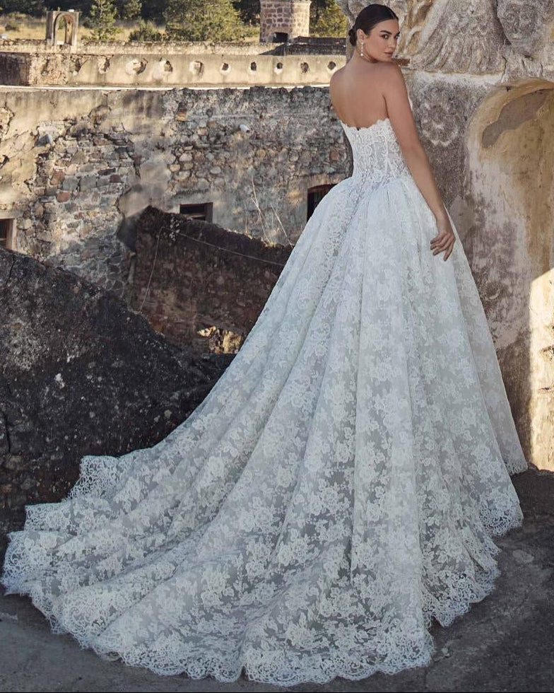 Wedding_Dress_Bridal_Gown_veil_Accessories_Los_Angeles_ForLove_Bridal-Monique-Lhuillier-pallas-Sima-Couture-Elysee-Vivienne-Westwood- Dana-Harel-Milla-Nova-La-Premiere-privee-loho-cinq-Sophia-Tolli-ines-di-santo-leah-da-gloria-rivini-oscar-de-la-renta-ysa-makino-eden-aharon-Mariana-Hardwick-Oksana-Mukha-Couture-Dana-Harel-Kyha-Nicole-Felicia-Enzoani-bridal-veils-best-bridal-store-in-los-angeles-enzoani-vera-wang-sarah-seven-Grace-Loves-Lace-lovely-bride-lilis-rachel-&-rose-liz-martinez-Dovita-bridal-minis