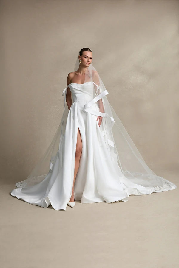Wedding_Dress_Bridal_Gown_veil_Accessories_Los_Angeles_ForLove_Bridal-Monique-Lhuillier-pallas-Sima-Couture-Elysee-Vivienne-Westwood- Dana-Harel-Milla-Nova-La-Premiere-privee-loho-cinq-Sophia-Tolli-ines-di-santo-leah-da-gloria-rivini-oscar-de-la-renta-ysa-makino-eden-aharon-Mariana-Hardwick-Oksana-Mukha-Couture-Dana-Harel-Kyha-Nicole-Felicia-Enzoani-bridal-veils-best-bridal-store-in-los-angeles-enzoani-vera-wang-sarah-seven-Grace-Loves-Lace-lovely-bride-lilis-rachel-&-rose-liz-martinez-Dovita-bridal-minis