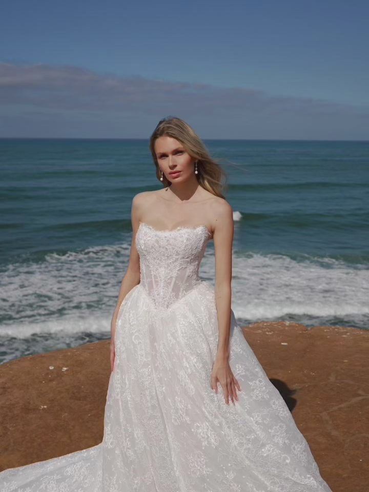 Wedding_Dress_Bridal_Gown_veil_Accessories_Los_Angeles_ForLove_Bridal-Monique-Lhuillier-pallas-Sima-Couture-Elysee-Vivienne-Westwood- Dana-Harel-Milla-Nova-La-Premiere-privee-Muse-cinq-Sophia-Tolli-ines-di-santo-leah-da-gloria-rivini-oscar-de-la-renta-ysa-makino-eden-aharon-Mariana-Hardwick-Oksana-Mukha-Couture-Dana-Harel-Kyha-Nicole-Felicia-Enzoani-bridal-veils-best-bridal-store-in-los-angeles-enzoani-vera-wang-sarah-seven-Grace-Loves-Lace-lovely-bride-lilis-rachel-&-rose-liz-martinez-Dovita-bridal-minis