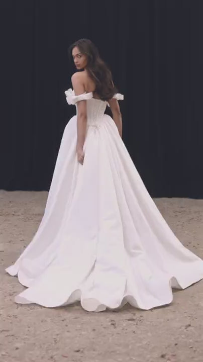 Wedding_Dress_Bridal_Gown_veil_Accessories_Los_Angeles_ForLove_Bridal-Monique-Lhuillier-pallas-Sima-Couture-Elysee-Vivienne-Westwood- Dana-Harel-Milla-Nova-La-Premiere-privee-Muse-cinq-Sophia-Tolli-ines-di-santo-leah-da-gloria-rivini-oscar-de-la-renta-ysa-makino-eden-aharon-Mariana-Hardwick-Oksana-Mukha-Couture-Dana-Harel-Kyha-Nicole-Felicia-Enzoani-bridal-veils-best-bridal-store-in-los-angeles-enzoani-vera-wang-sarah-seven-Grace-Loves-Lace-lovely-bride-lilis-rachel-&-rose-liz-martinez-Dovita-bridal-minis