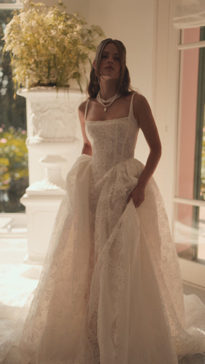 Wedding_Dress_Bridal_Gown_veil_Accessories_Los_Angeles_ForLove_Bridal-Monique-Lhuillier-pallas-Sima-Couture-Elysee-Vivienne-Westwood- Dana-Harel-Milla-Nova-La-Premiere-privee-Muse-cinq-Sophia-Tolli-ines-di-santo-leah-da-gloria-rivini-oscar-de-la-renta-ysa-makino-eden-aharon-Mariana-Hardwick-Oksana-Mukha-Couture-Dana-Harel-Kyha-Nicole-Felicia-Enzoani-bridal-veils-best-bridal-store-in-los-angeles-enzoani-vera-wang-sarah-seven-Grace-Loves-Lace-lovely-bride-lilis-rachel-&-rose-liz-martinez-Dovita-bridal-minis