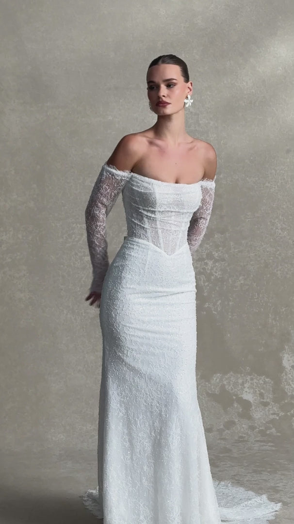Wedding_Dress_Bridal_Gown_veil_Accessories_Los_Angeles_ForLove_Bridal-Monique-Lhuillier-pallas-Sima-Couture-Elysee-Vivienne-Westwood-La-Premiere-privee-Muse-cinq-Sophia-Tolli-ines-di-santo-leah-da-gloria-rivini-oscar-de-la-renta-ysa-makino-eden-aharon-Mariana-Hardwick-Oksana-Mukha-Tulle-Skirt-Couture-Dana-Harel-Kyha-Nicole-Felicia-Enzoani-bridal-veils-best-bridal-store-in-los-angeles-enzoani-vera-wang-sarah-seven-Grace-Loves-Lace-lovely-bride-lilis-rachel-&-rose-liz-martinez-Dovita-bridal-minis