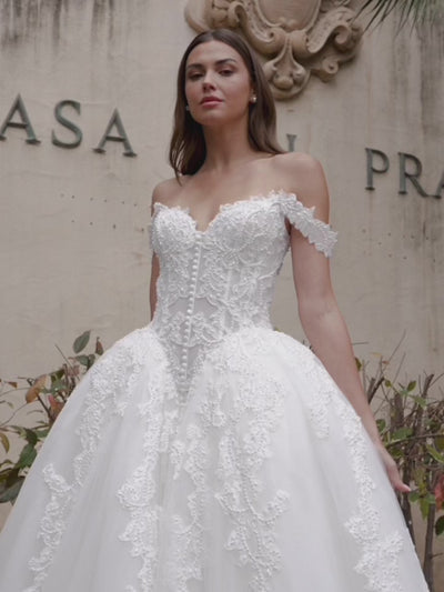 Wedding_Dress_Bridal_Gown_veil_Accessories_Los_Angeles_ForLove_Bridal-Monique-Lhuillier-pallas-Sima-Couture-Elysee-Vivienne-Westwood- Dana-Harel-Milla-Nova-La-Premiere-privee-Muse-cinq-Sophia-Tolli-ines-di-santo-leah-da-gloria-rivini-oscar-de-la-renta-ysa-makino-eden-aharon-Mariana-Hardwick-Oksana-Mukha-Couture-Dana-Harel-Kyha-Nicole-Felicia-Enzoani-bridal-veils-best-bridal-store-in-los-angeles-enzoani-vera-wang-sarah-seven-Grace-Loves-Lace-lovely-bride-lilis-rachel-&-rose-liz-martinez-Dovita-bridal-minis