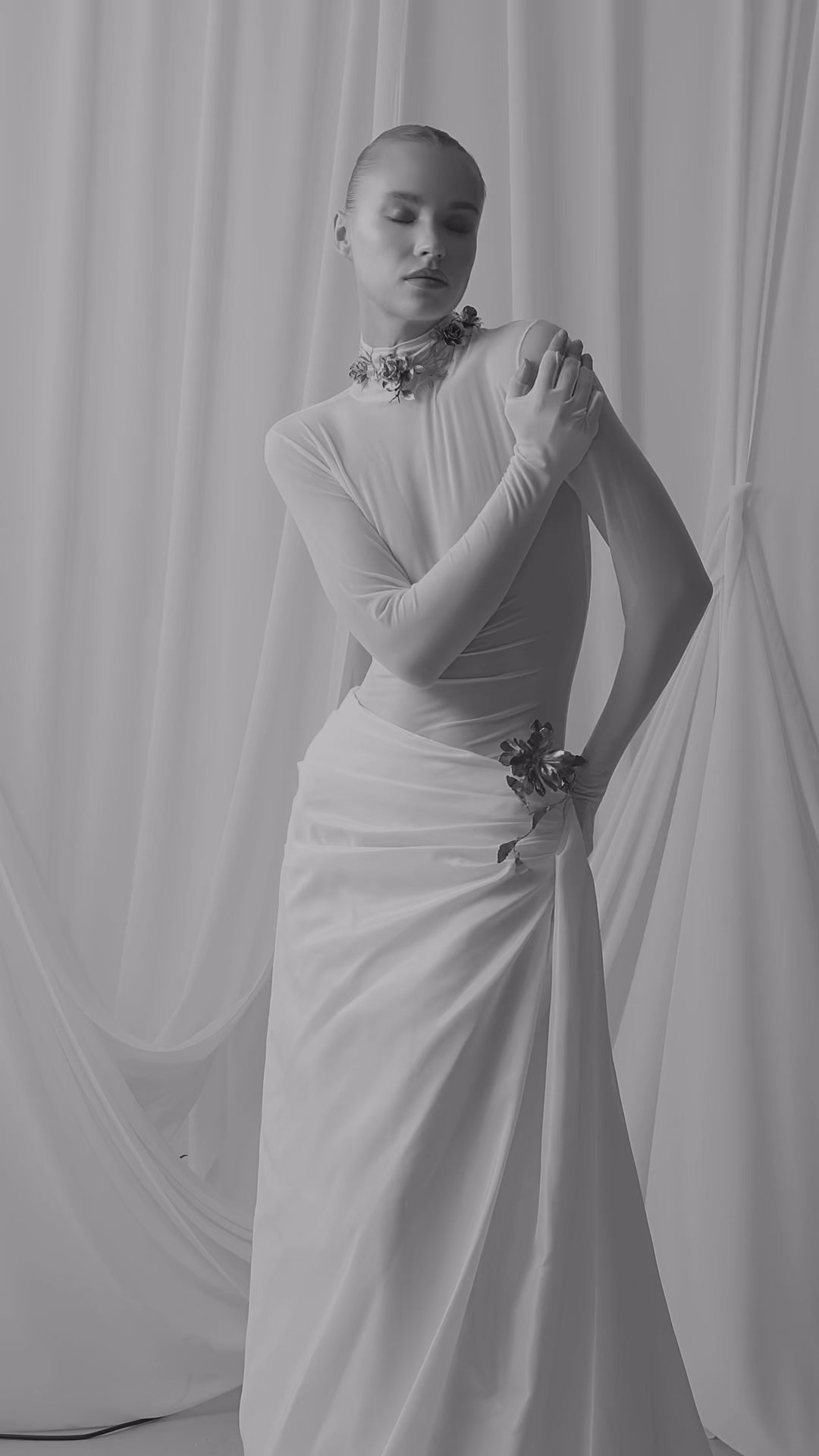 Wedding_Dress_Bridal_Gown_veil_Accessories_Los_Angeles_ForLove_Bridal-Monique-Lhuillier-pallas-Sima-Couture-Elysee-Vivienne-Westwood- Dana-Harel-Milla-Nova-La-Premiere-privee-Muse-cinq-Sophia-Tolli-ines-di-santo-leah-da-gloria-rivini-oscar-de-la-renta-ysa-makino-eden-aharon-Mariana-Hardwick-Oksana-Mukha-Couture-Dana-Harel-Kyha-Nicole-Felicia-Enzoani-bridal-veils-best-bridal-store-in-los-angeles-enzoani-vera-wang-sarah-seven-Grace-Loves-Lace-lovely-bride-lilis-rachel-&-rose-liz-martinez-Dovita-bridal-minis