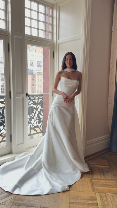 Wedding_Dress_Bridal_Gown_veil_Accessories_Los_Angeles_ForLove_Bridal-Monique-Lhuillier-pallas-Sima-Couture-Elysee-Vivienne-Westwood- Dana-Harel-Milla-Nova-La-Premiere-privee-Muse-cinq-Sophia-Tolli-ines-di-santo-leah-da-gloria-rivini-oscar-de-la-renta-ysa-makino-eden-aharon-Mariana-Hardwick-Oksana-Mukha-Couture-Dana-Harel-Kyha-Nicole-Felicia-Enzoani-bridal-veils-best-bridal-store-in-los-angeles-enzoani-vera-wang-sarah-seven-Grace-Loves-Lace-lovely-bride-lilis-rachel-&-rose-liz-martinez-Dovita-bridal-minis