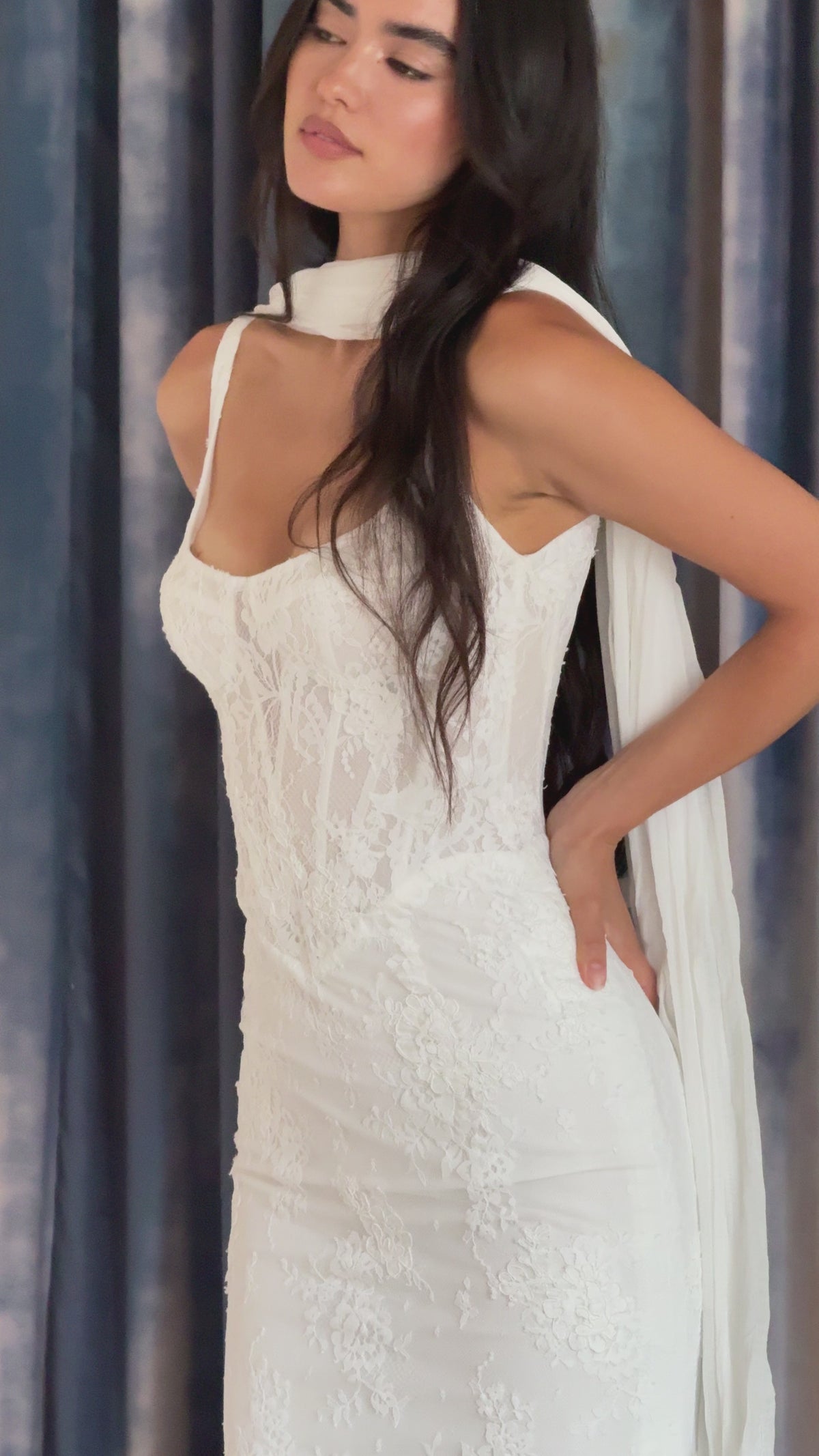 Wedding_Dress_Bridal_Gown_veil_Accessories_Los_Angeles_ForLove_Bridal-Monique-Lhuillier-pallas-Sima-Couture-Elysee-Vivienne-Westwood- Dana-Harel-Milla-Nova-La-Premiere-privee-Muse-cinq-Sophia-Tolli-ines-di-santo-leah-da-gloria-rivini-oscar-de-la-renta-ysa-makino-eden-aharon-Mariana-Hardwick-Oksana-Mukha-Couture-Dana-Harel-Kyha-Nicole-Felicia-Enzoani-bridal-veils-best-bridal-store-in-los-angeles-enzoani-vera-wang-sarah-seven-Grace-Loves-Lace-lovely-bride-lilis-rachel-&-rose-liz-martinez-Dovita-bridal-minis