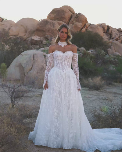 Wedding_Dress_Bridal_Gown_veil_Accessories_Los_Angeles_ForLove_Bridal-Monique-Lhuillier-pallas-Sima-Couture-Elysee-Vivienne-Westwood-La-Premiere-privee-Muse-cinq-Sophia-Tolli-ines-di-santo-leah-da-gloria-rivini-oscar-de-la-renta-ysa-makino-eden-aharon-Mariana-Hardwick-Oksana-Mukha-Tulle-Skirt-Couture-Dana-Harel-Kyha-Nicole-Felicia-Enzoani-bridal-veils-best-bridal-store-in-los-angeles-enzoani-vera-wang-sarah-seven-Grace-Loves-Lace-lovely-bride-lilis-rachel-&-rose-liz-martinez-Dovita-bridal-minis